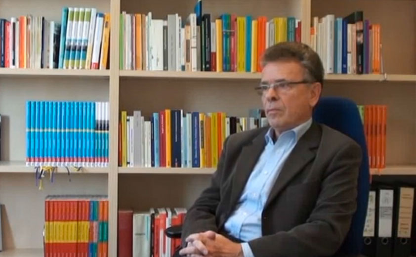 Prof. em. Dr. Harro Müller-Michaels